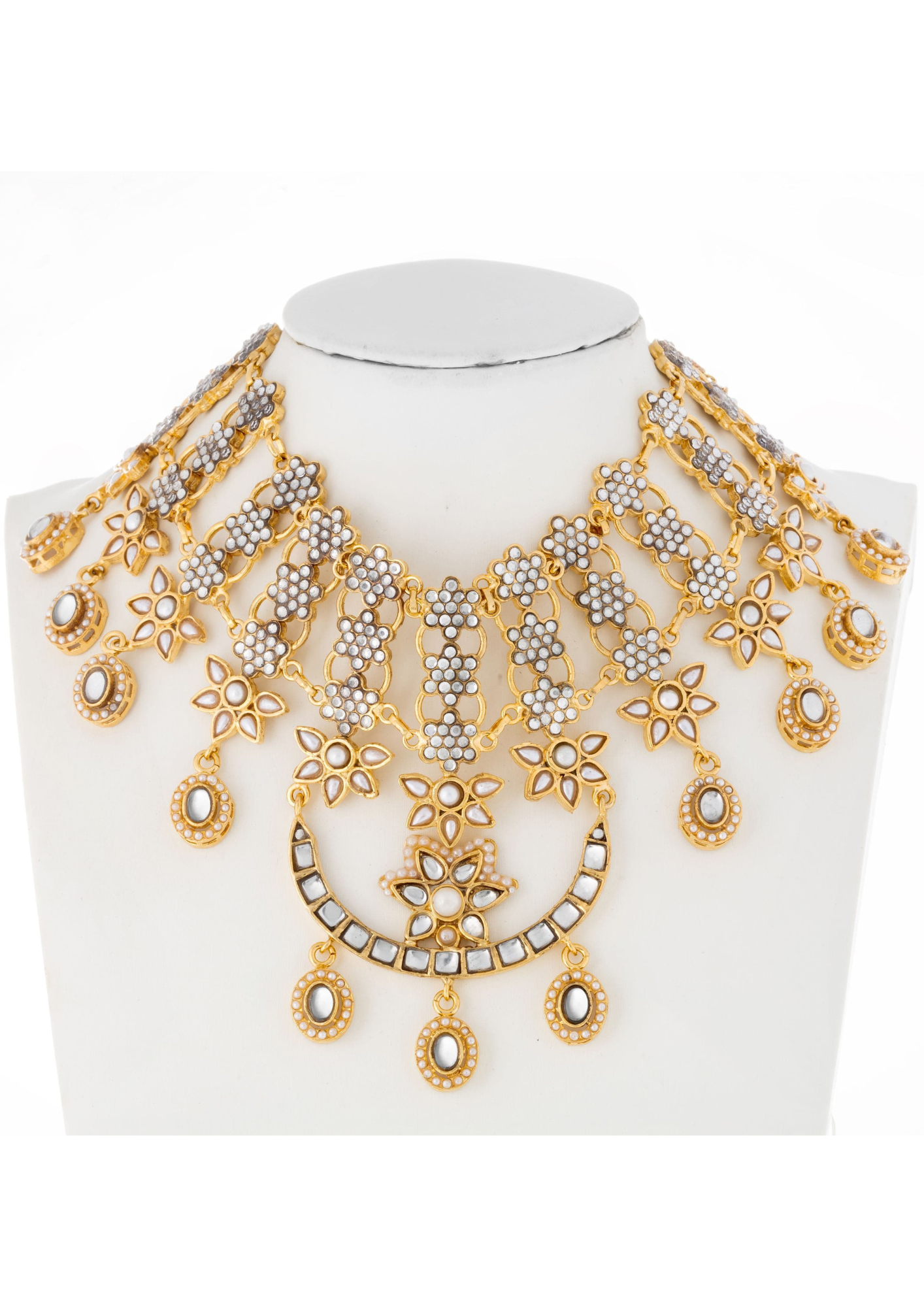 Layla Choker