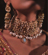 Ammi's Pearls Choker