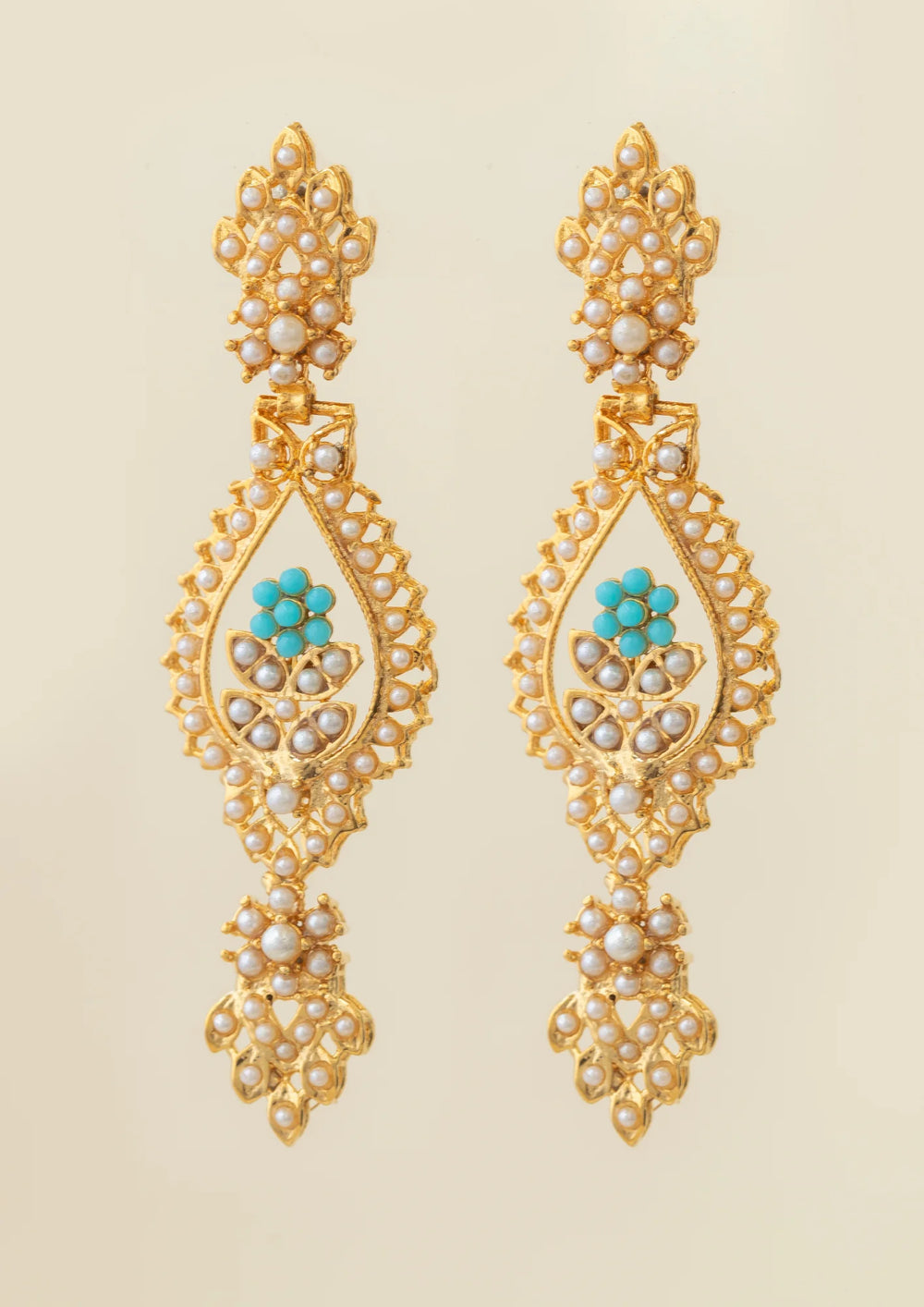 Nour Danglers