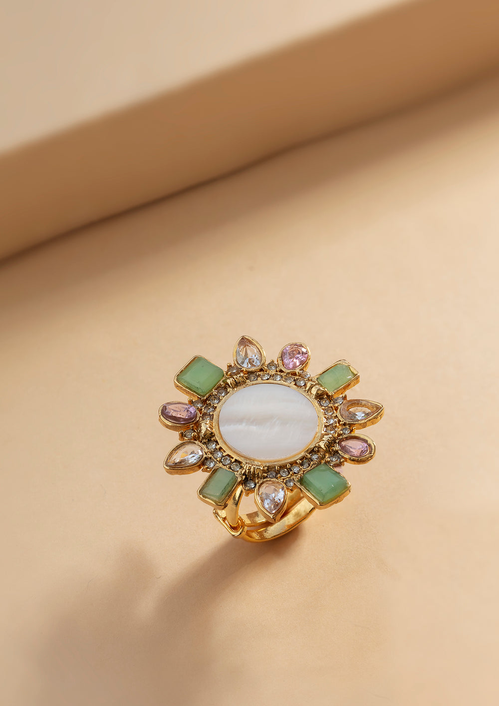 Legends Ring